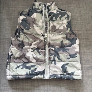 Beverly Hills Polo Club Gray Camouflage Vest